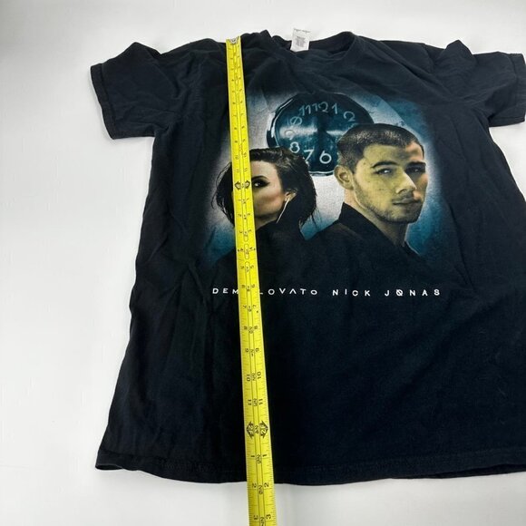 Demi Lovato Nick Jonas 2016 Future Concert T-Shirt Size Medium Black 100% Cotton - Picture 5 of 8
